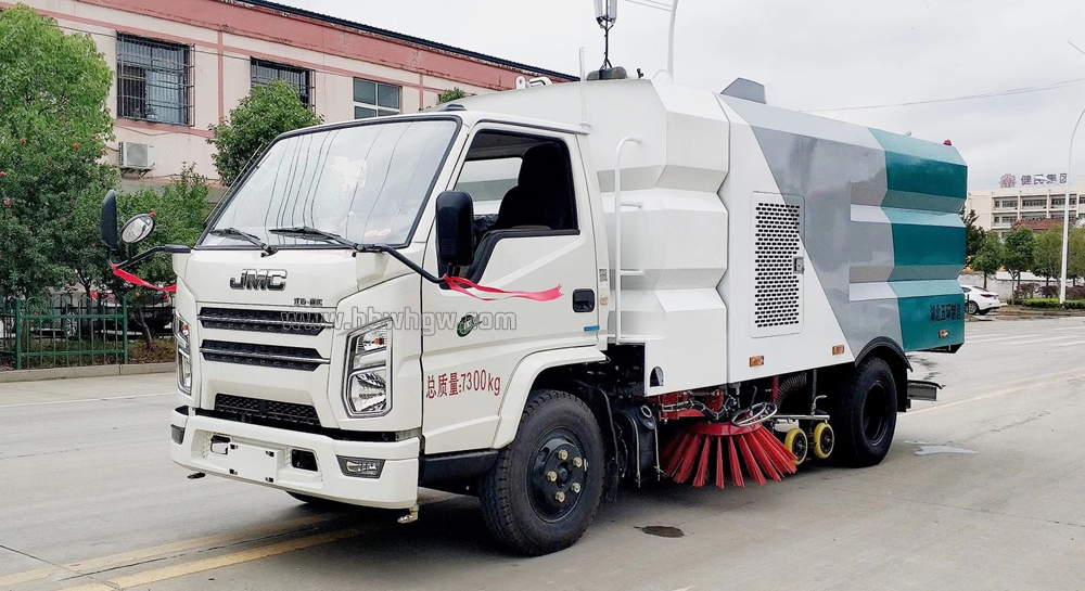 江鈴新順達洗掃車